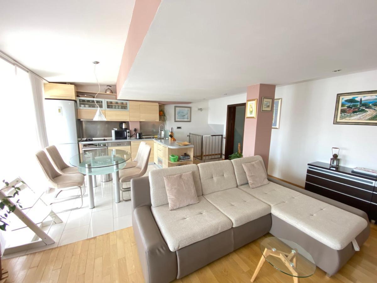 Apartment Sirius ポドストラナ エクステリア 写真