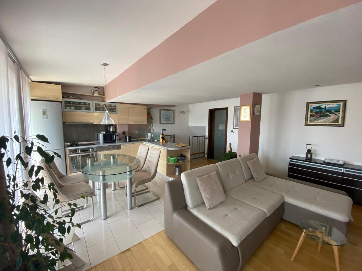 Apartment Sirius ポドストラナ エクステリア 写真